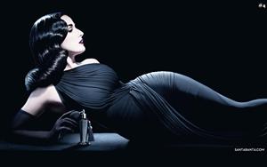 American beauty Dita Von Teese redefines class in a sexy photoshoot